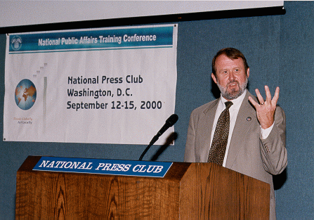 photo of Apfel speaking to training conference